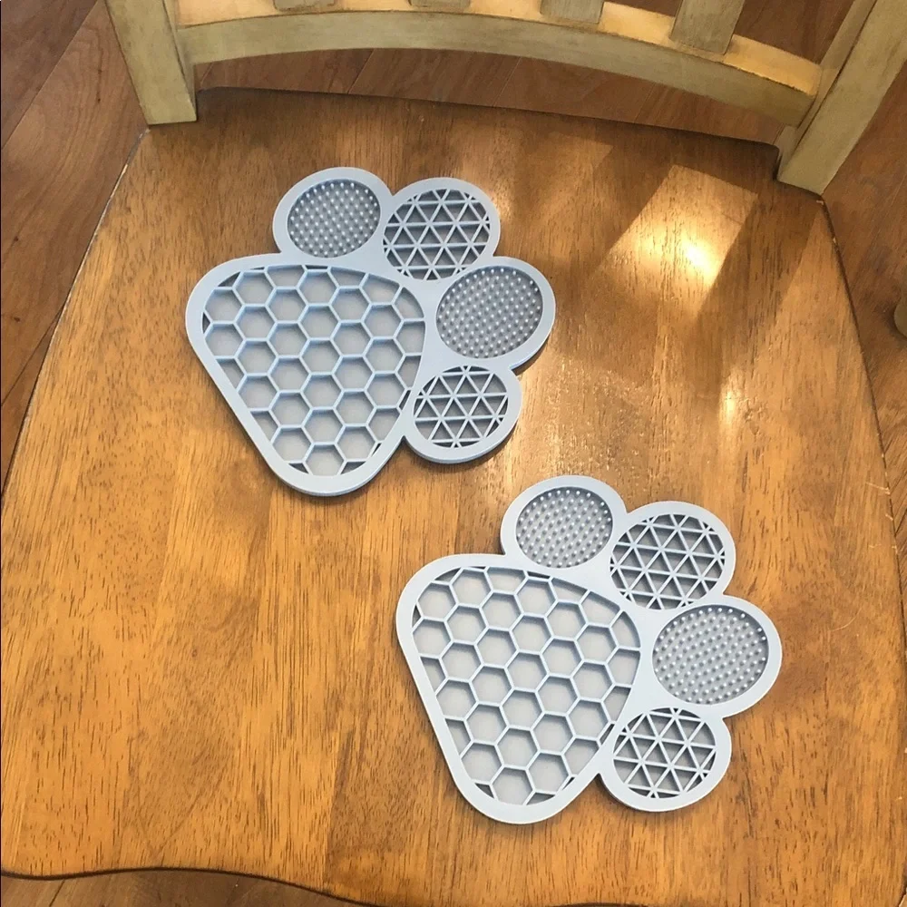 Silicone Paw-Shaped Trivets